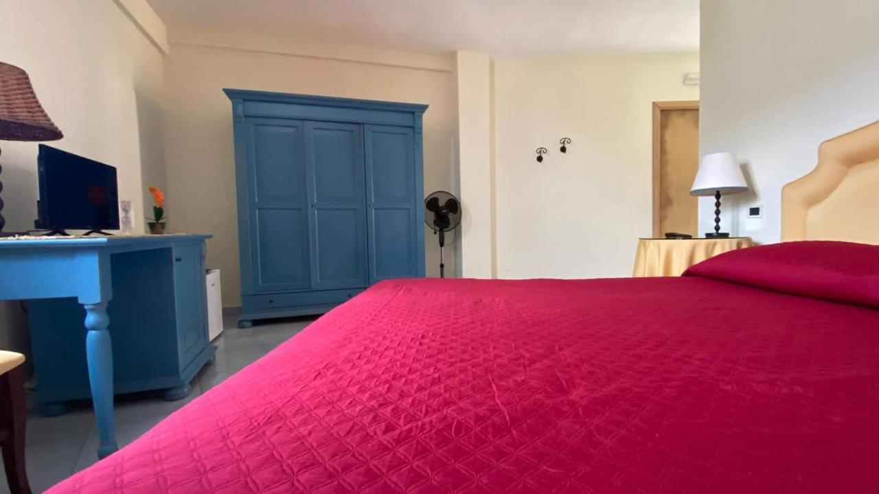 Monolocale & Suite Casa Santicelli מראטיאה מראה חיצוני תמונה